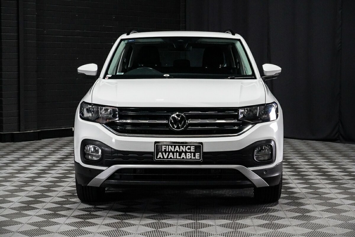 Volkswagen T-cross image 3