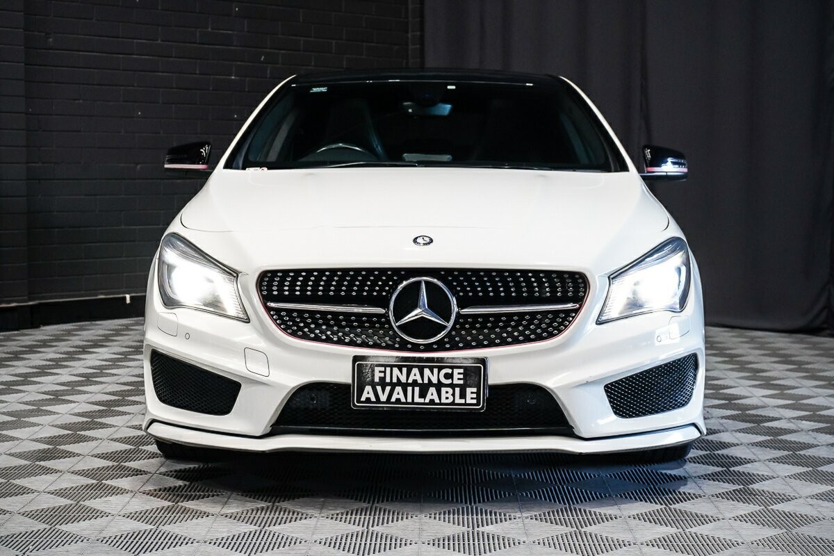 Mercedes Benz Cla-class image 3