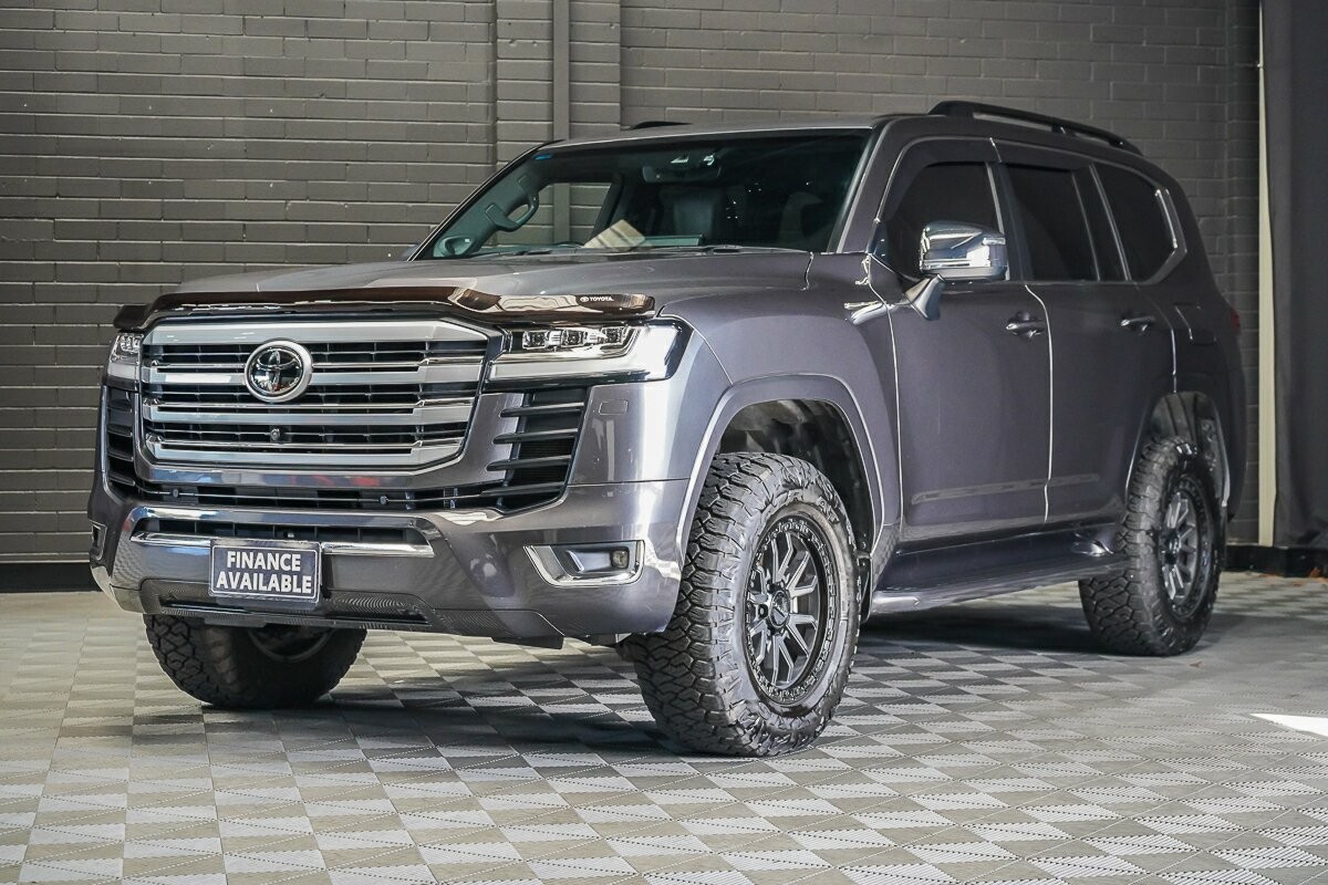 Toyota Landcruiser image 4