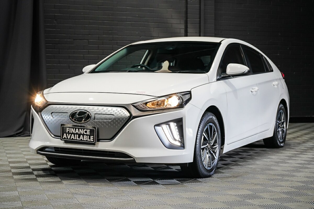 Hyundai Ioniq image 4