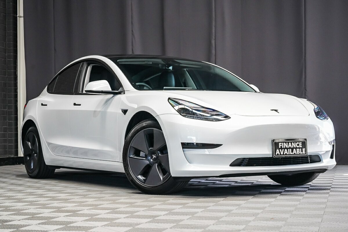 Tesla Model 3 image 1