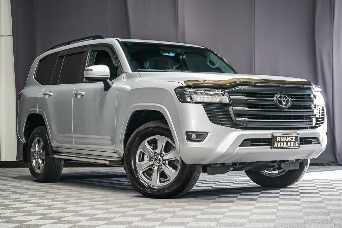 Toyota Landcruiser image 1