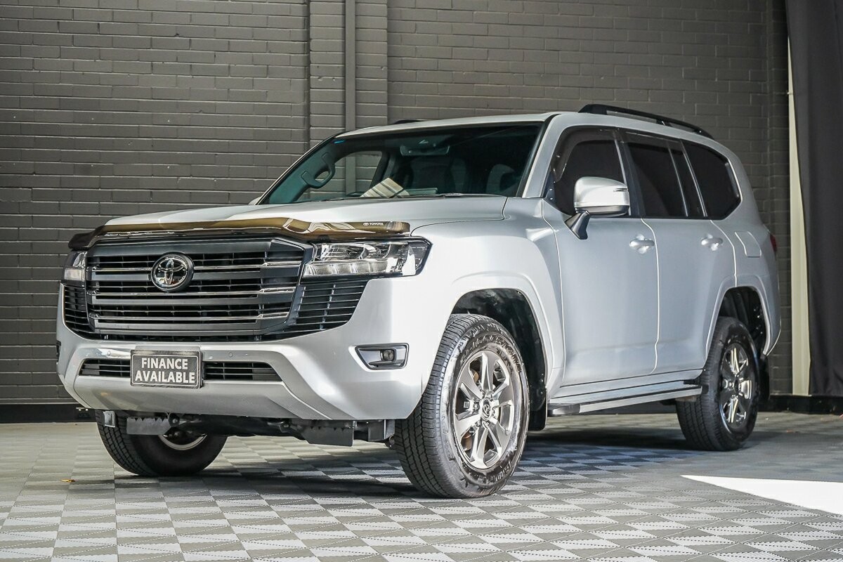 Toyota Landcruiser image 4