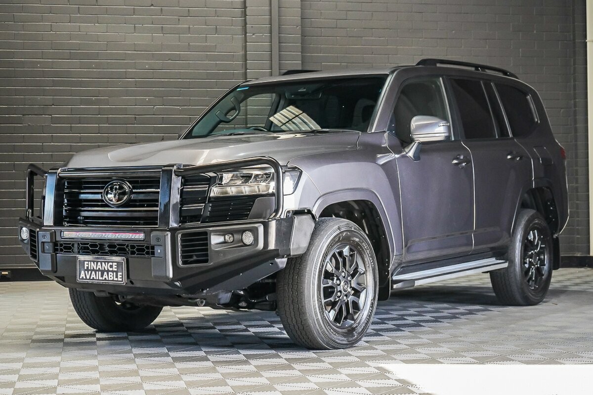 Toyota Landcruiser image 4
