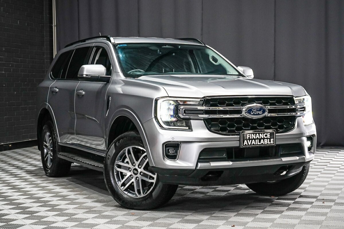 Ford Everest image 1