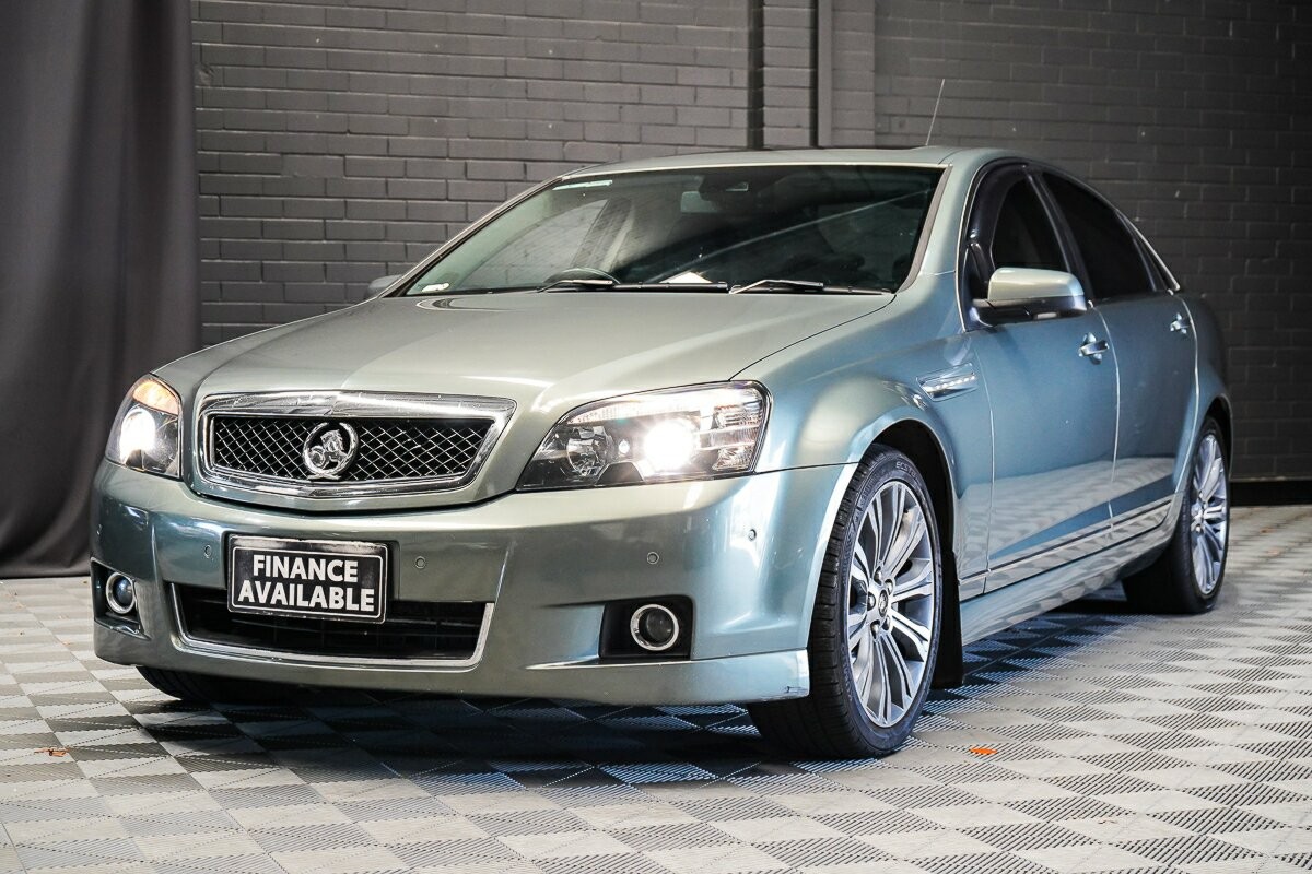 Holden Caprice image 4