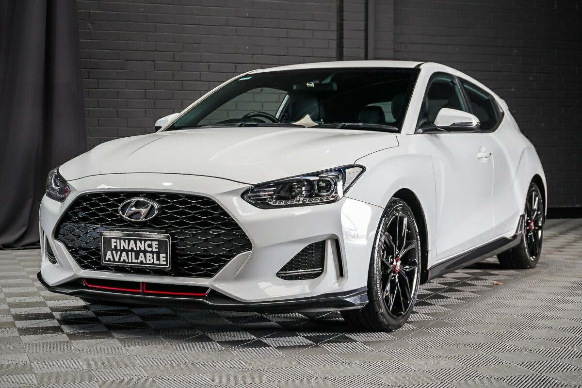 Hyundai Veloster image 4