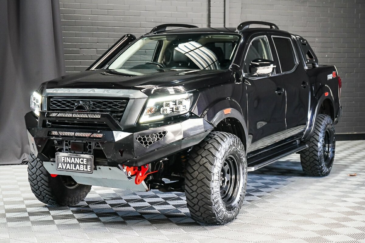 Nissan Navara image 4