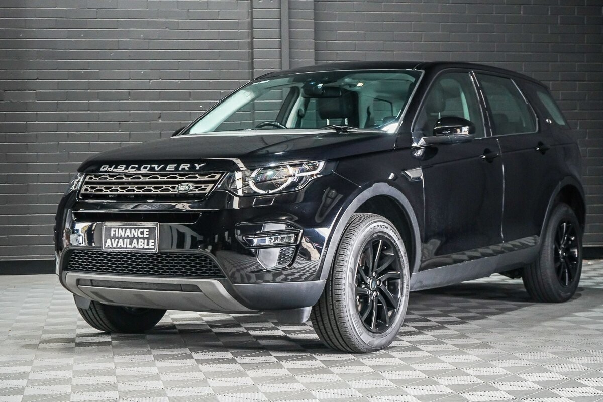 Land Rover Discovery Sport image 4