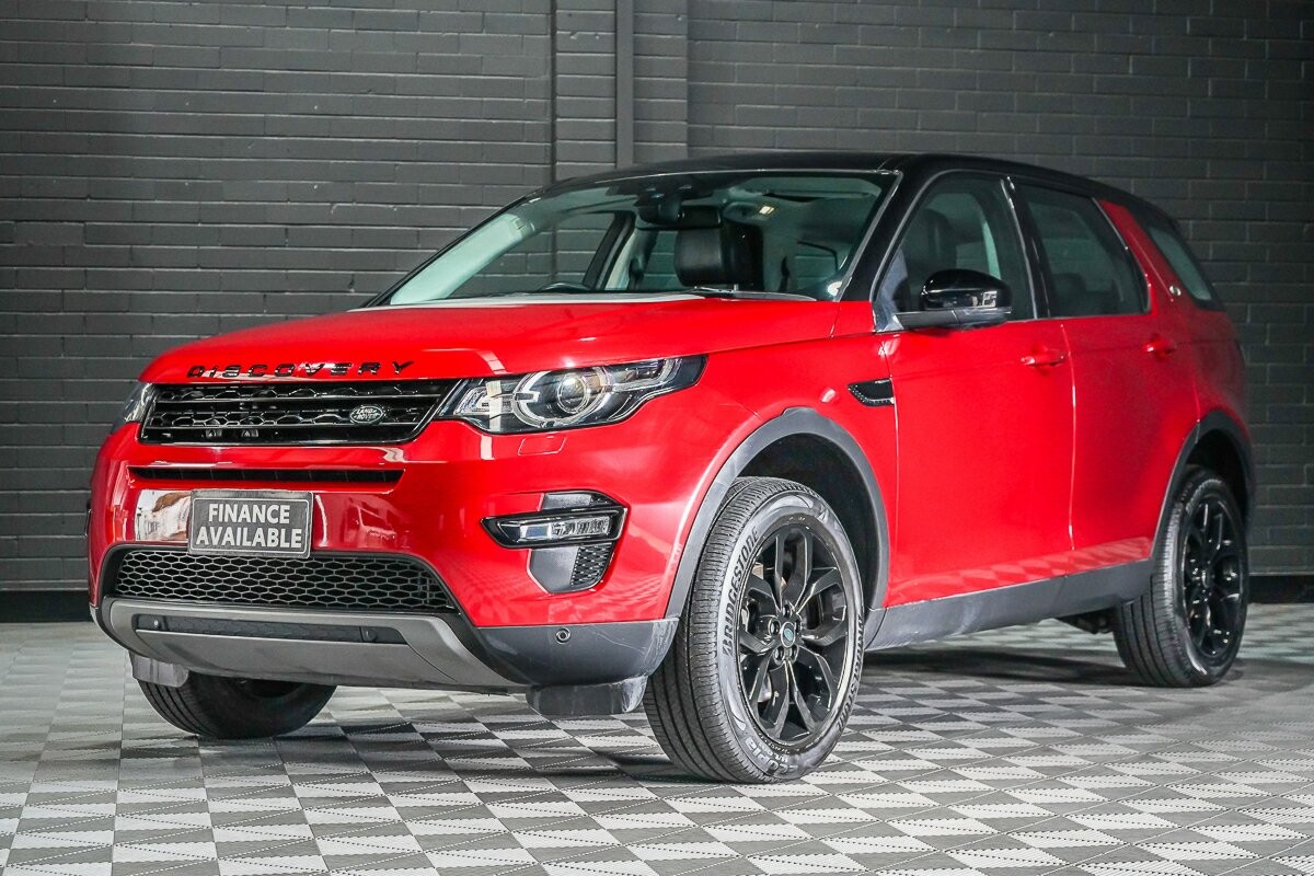 Land Rover Discovery Sport image 4