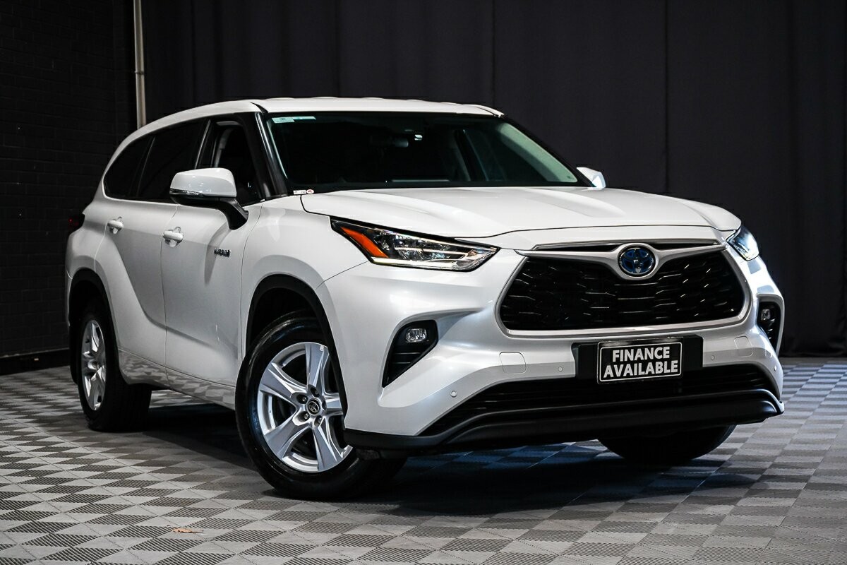 Toyota Kluger image 1