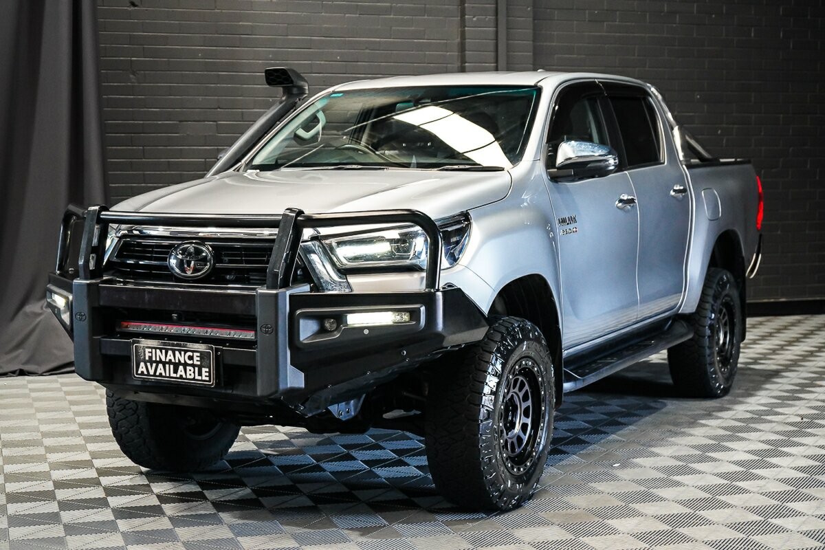 Toyota Hilux image 4