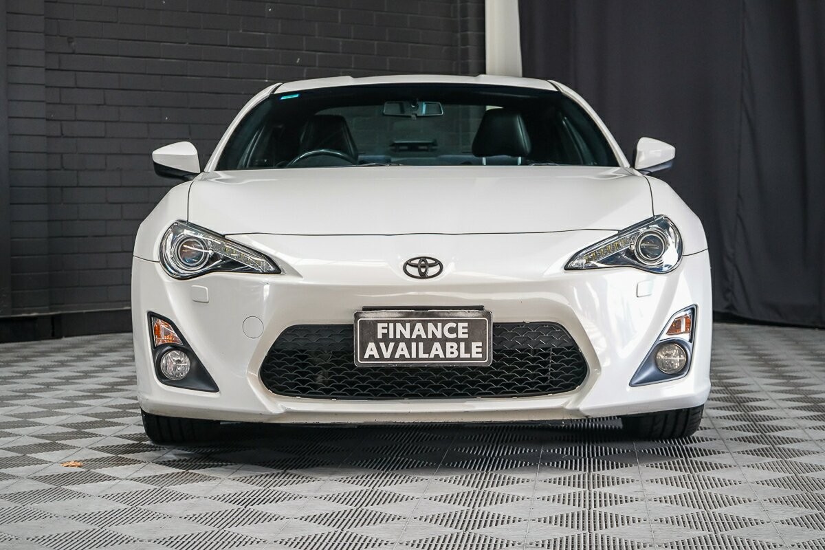 Toyota 86 image 3