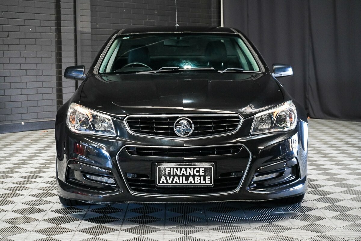 Holden Ute image 3