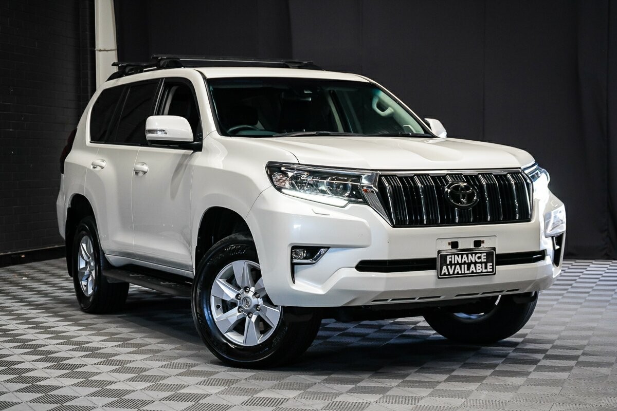 Toyota Landcruiser Prado image 1