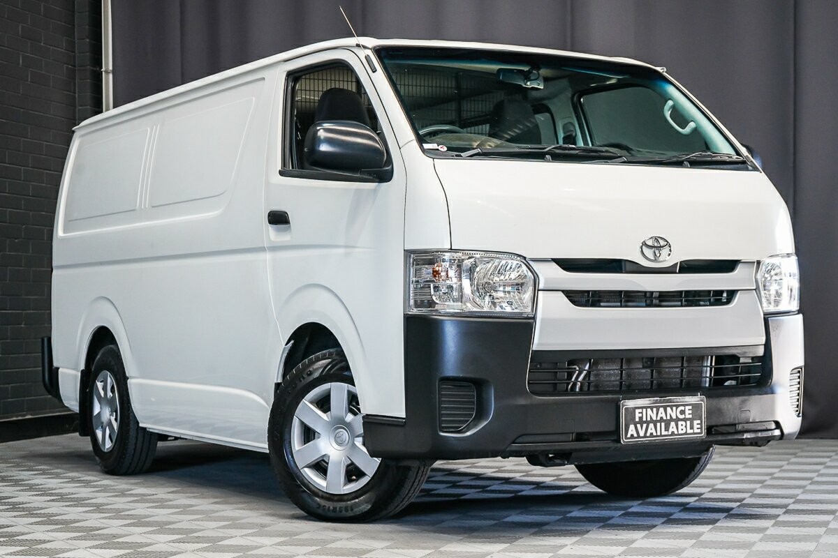 Toyota Hiace image 1