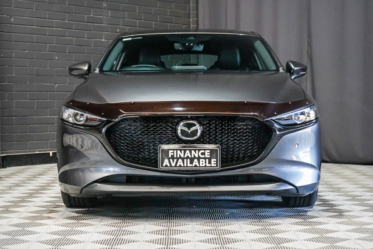 Mazda 3 image 3