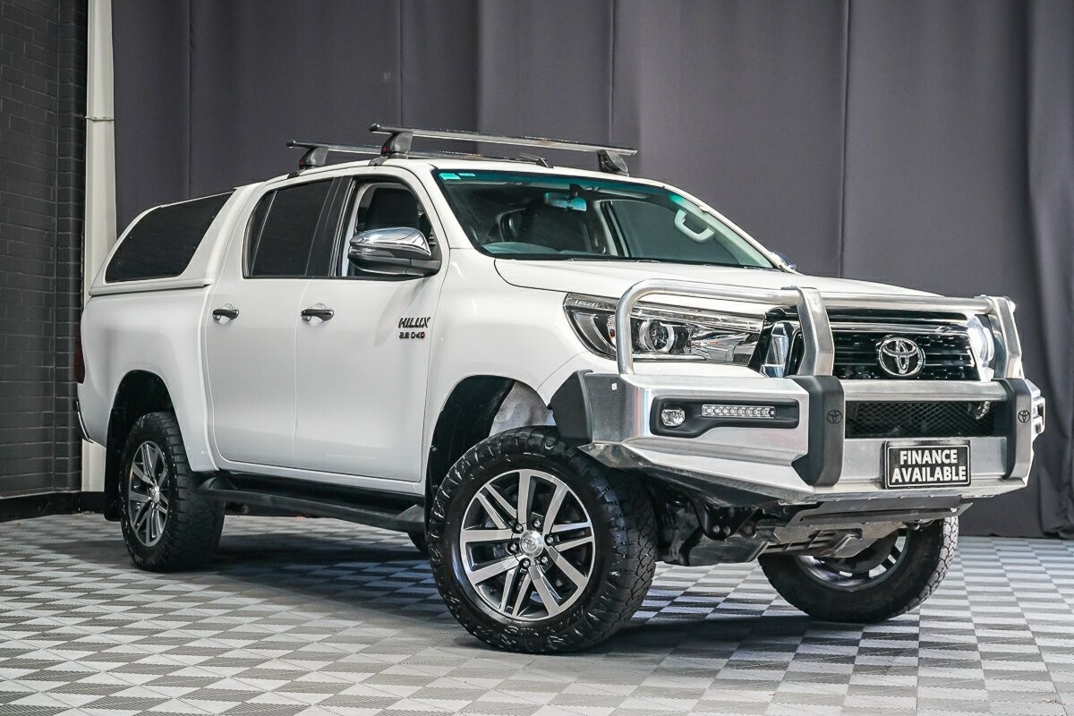 Toyota Hilux image 1