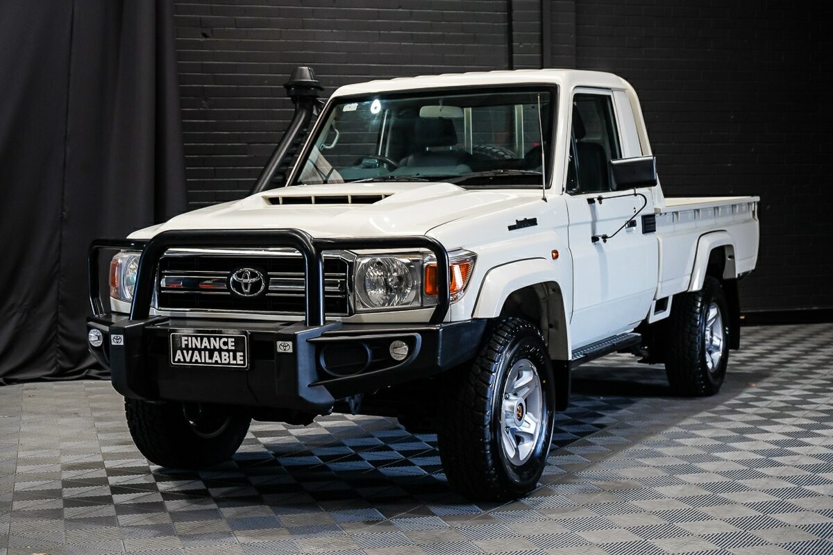 Toyota Landcruiser image 4
