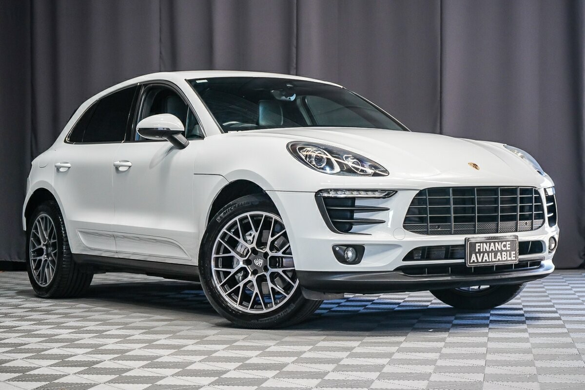 Porsche Macan image 1