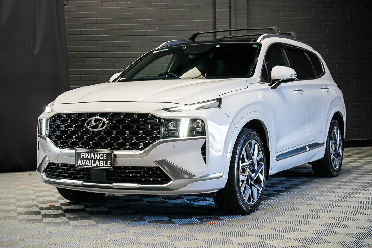 Hyundai Santa Fe image 4