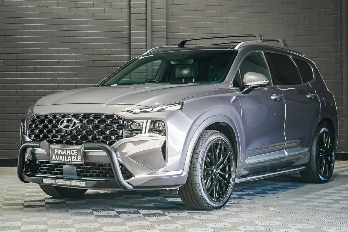Hyundai Santa Fe image 4