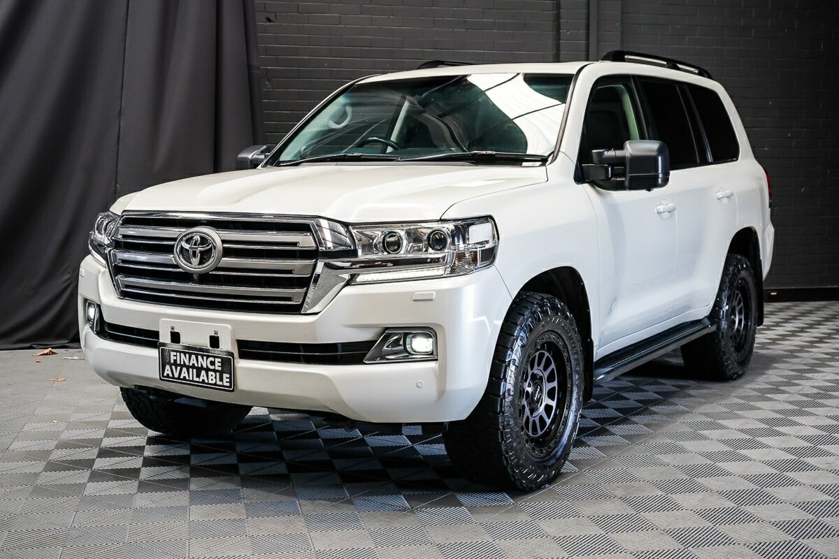 Toyota Landcruiser image 4
