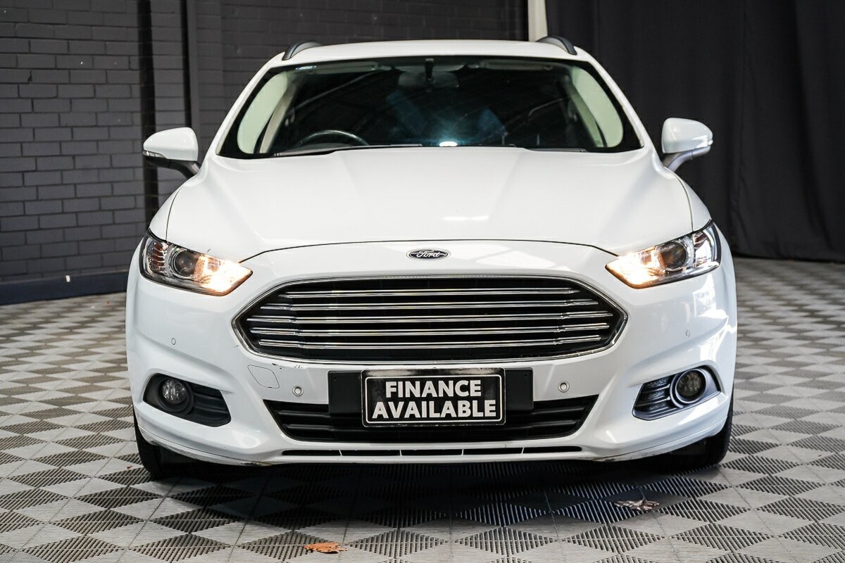 Ford Mondeo image 3