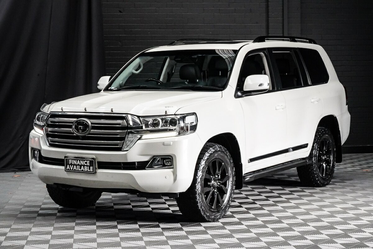 Toyota Landcruiser image 4