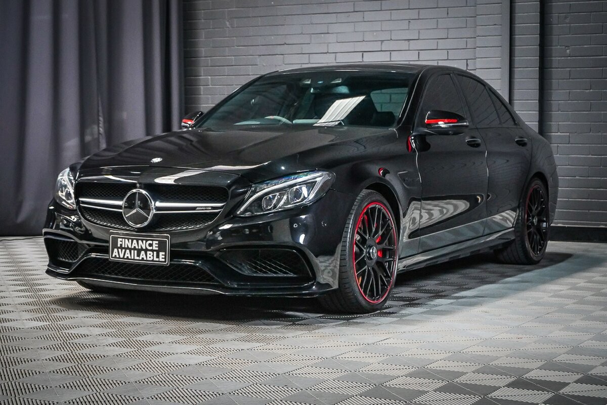 Mercedes Benz C-class image 4