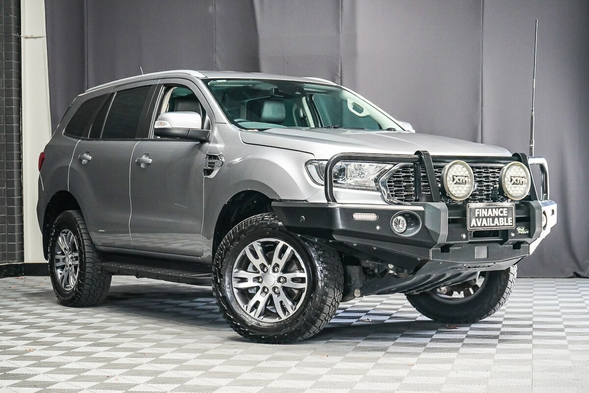 Ford Everest image 1