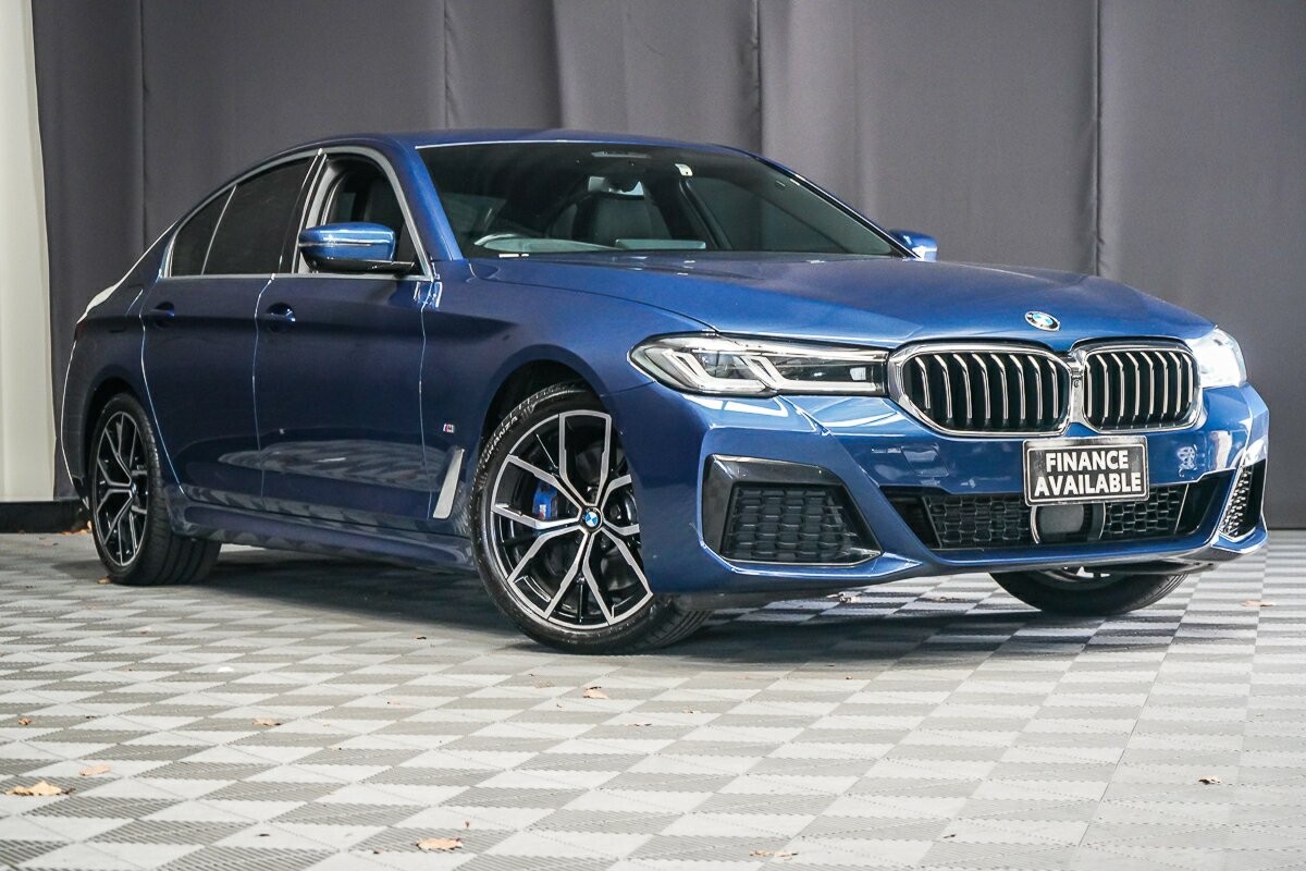 BMW 5 Series image 1