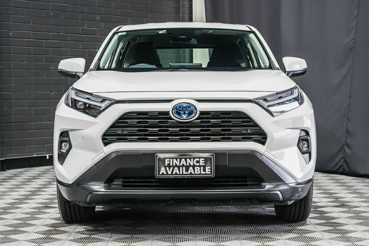Toyota Rav4 image 3