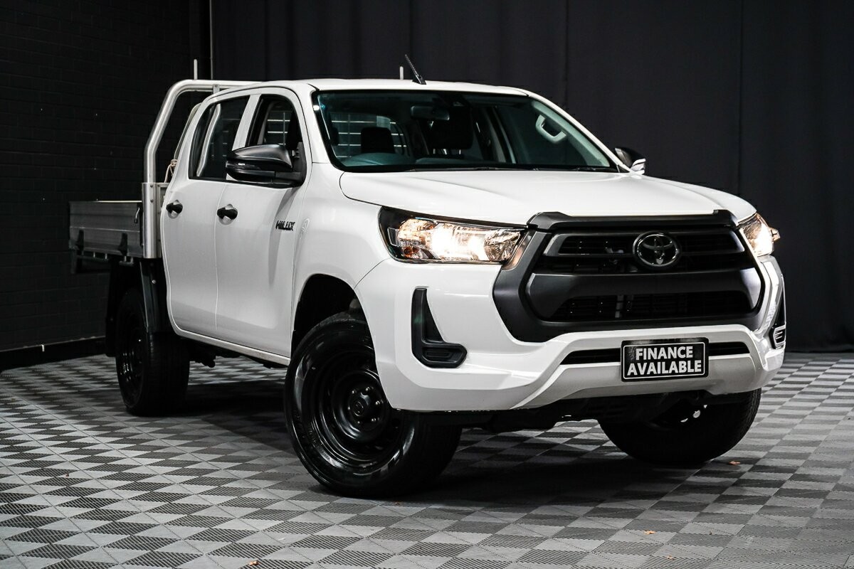 Toyota Hilux image 1