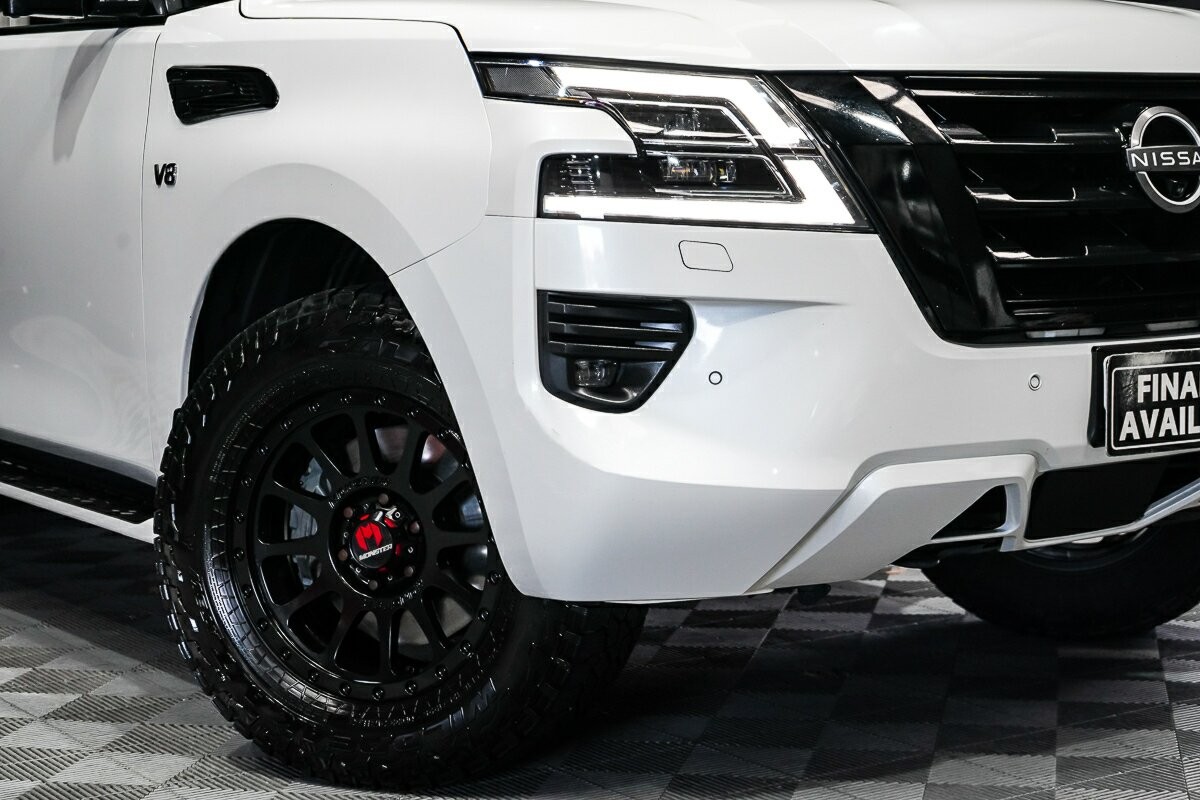 Nissan Patrol image 2