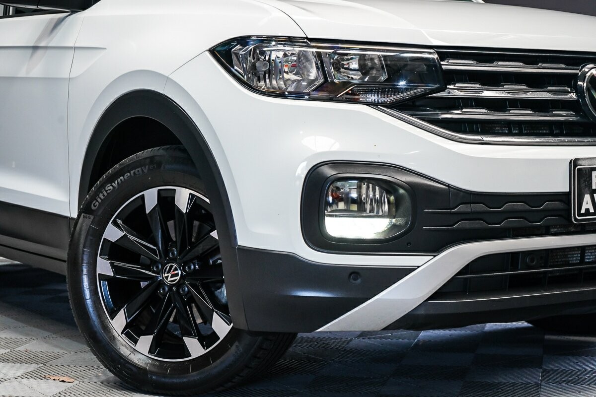 Volkswagen T-cross image 2