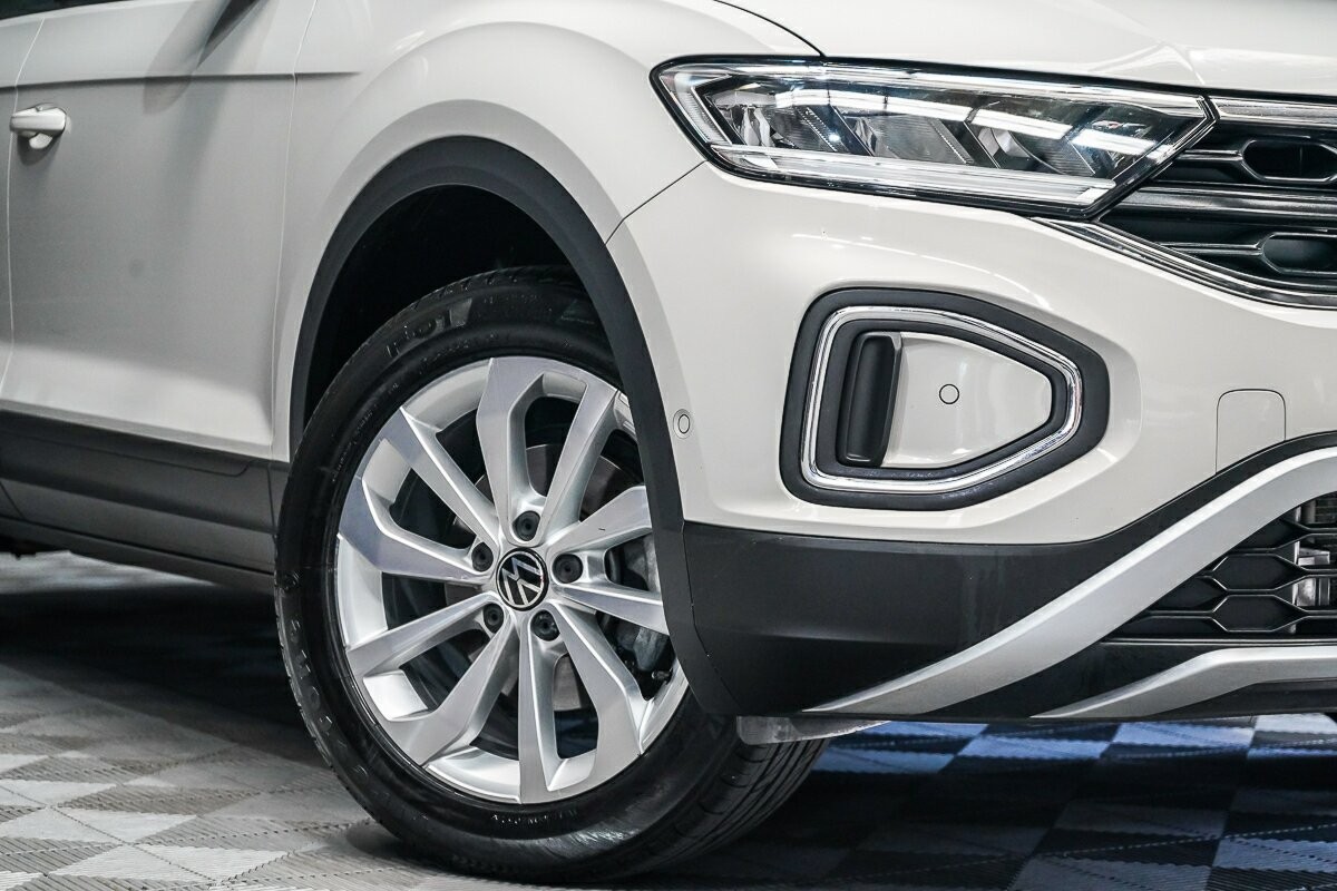 Volkswagen T-roc image 2
