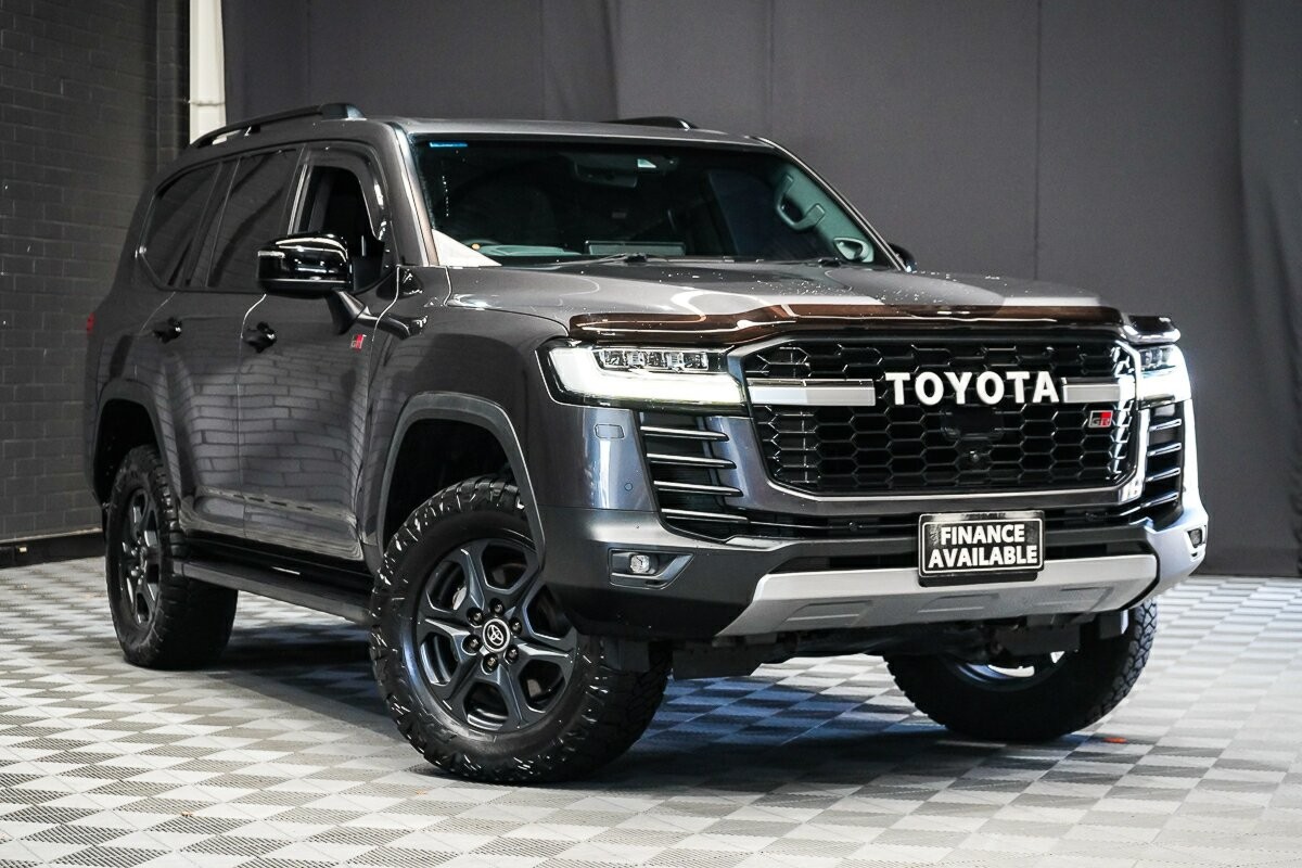 Toyota Landcruiser image 1
