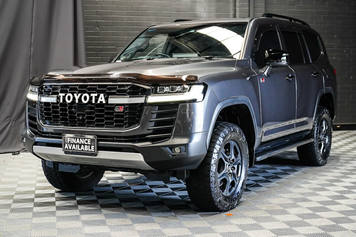 Toyota Landcruiser image 4