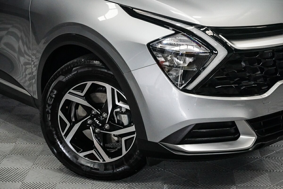 Kia Sportage image 2