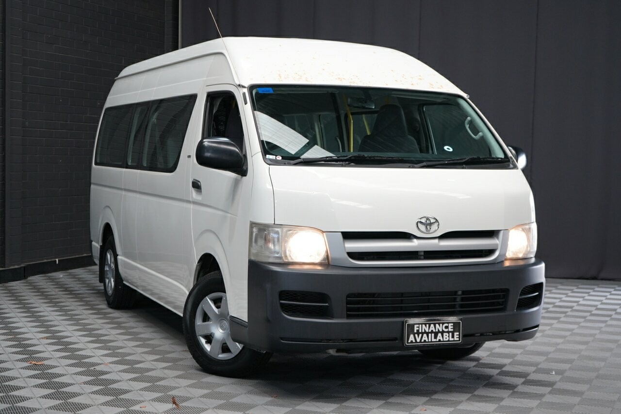 Toyota Hiace image 1