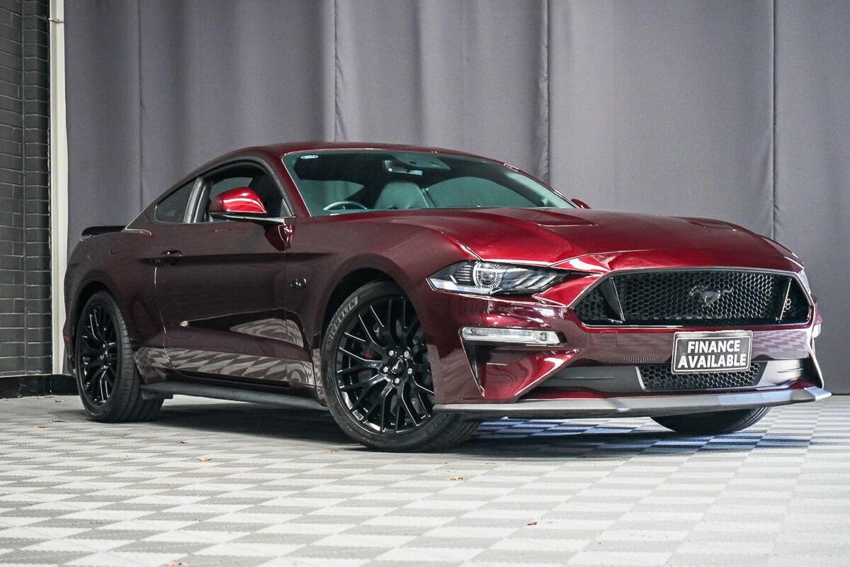 Ford Mustang image 1