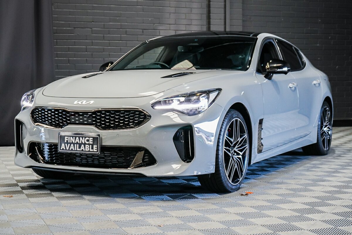 Kia Stinger image 4