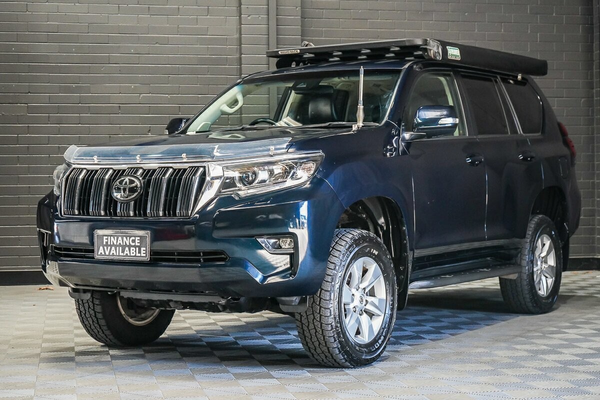 Toyota Landcruiser Prado image 4
