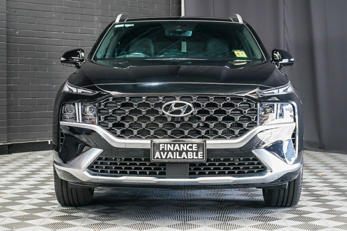 Hyundai Santa Fe image 3