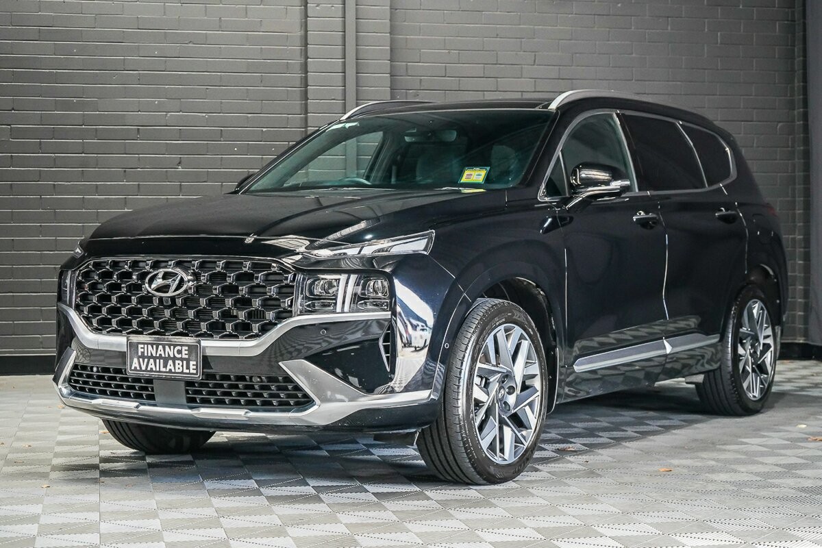 Hyundai Santa Fe image 4