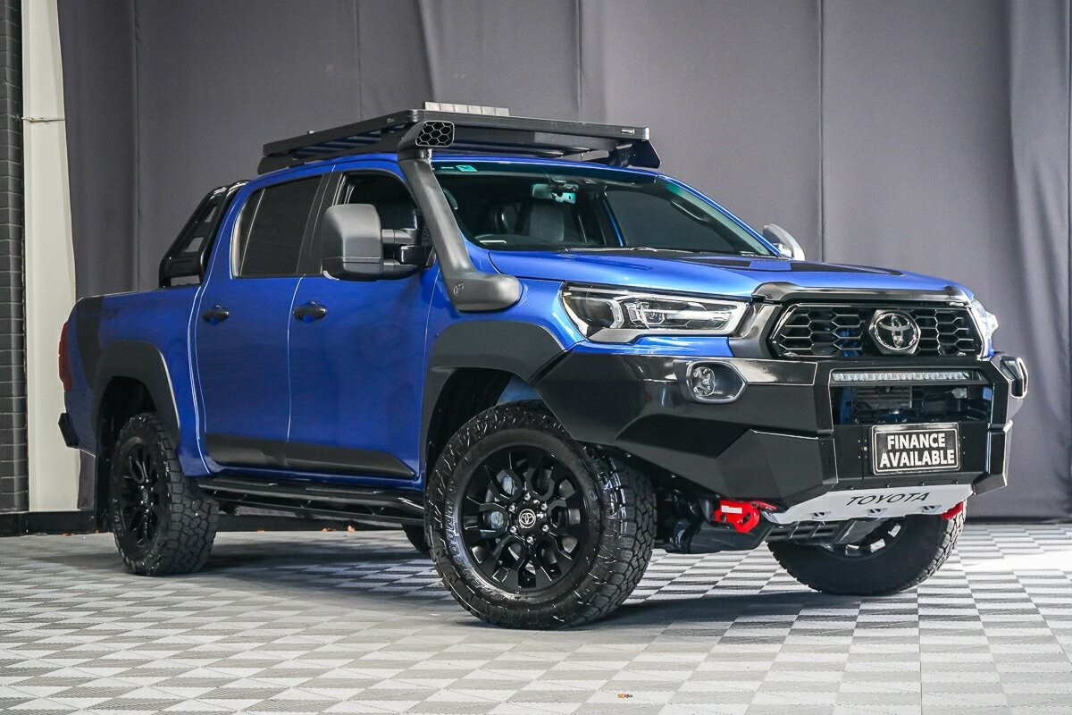Toyota Hilux image 1
