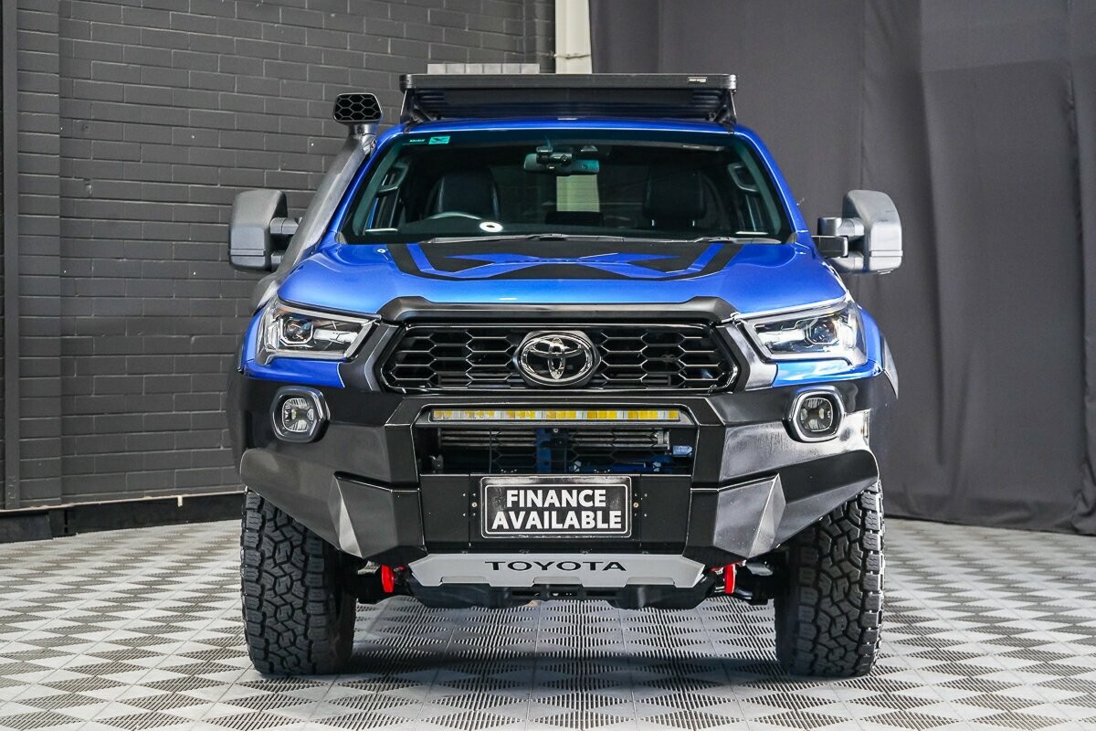 Toyota Hilux image 3