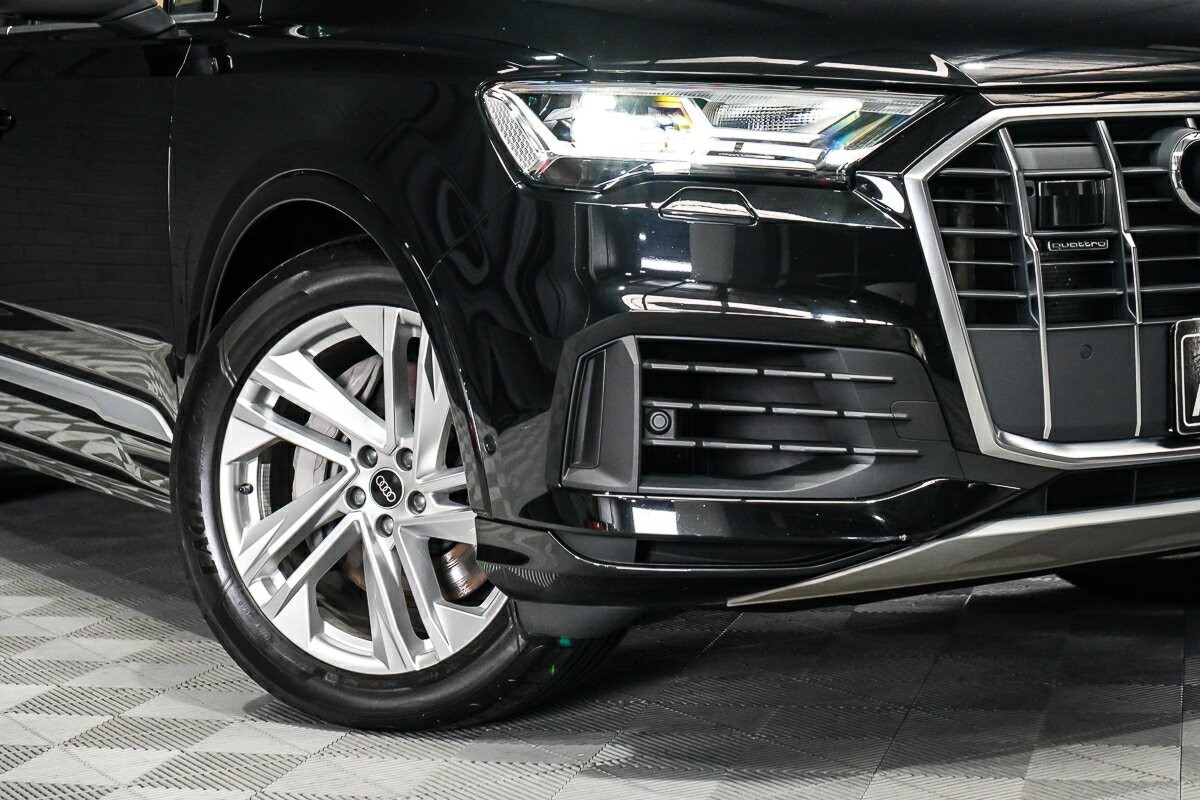Audi Q7 image 2