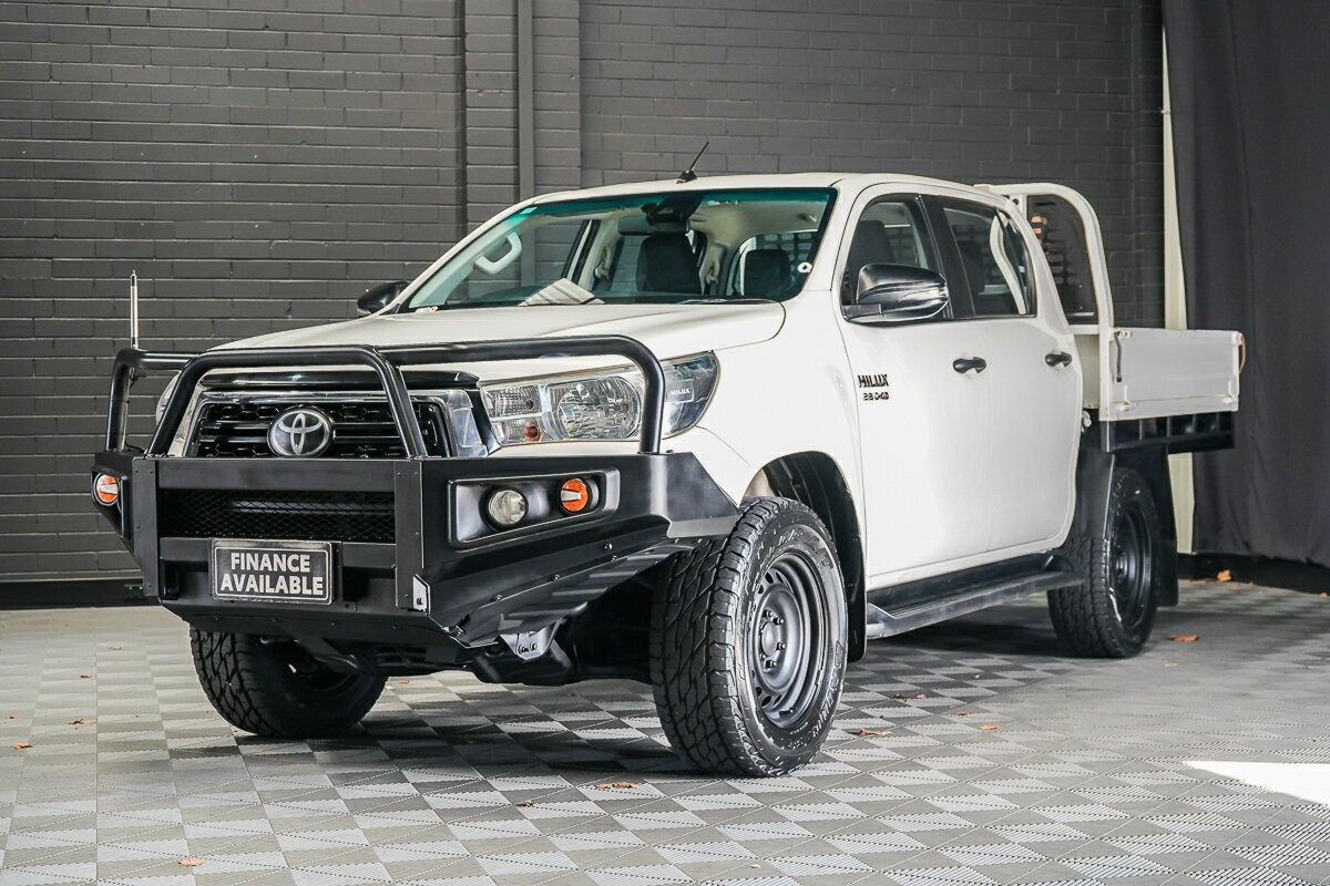 Toyota Hilux image 4